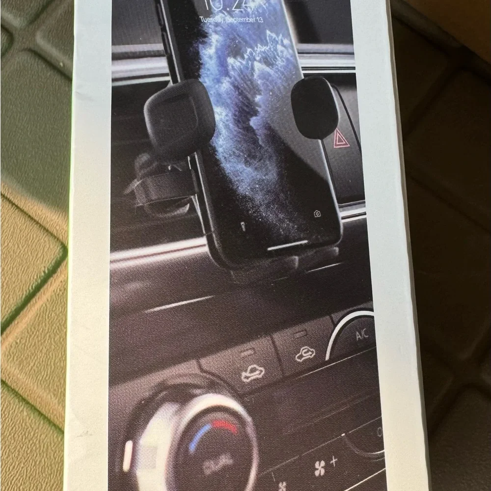 New IOttie Easy One Touch 5 Dash & Windshield Mount- Black
